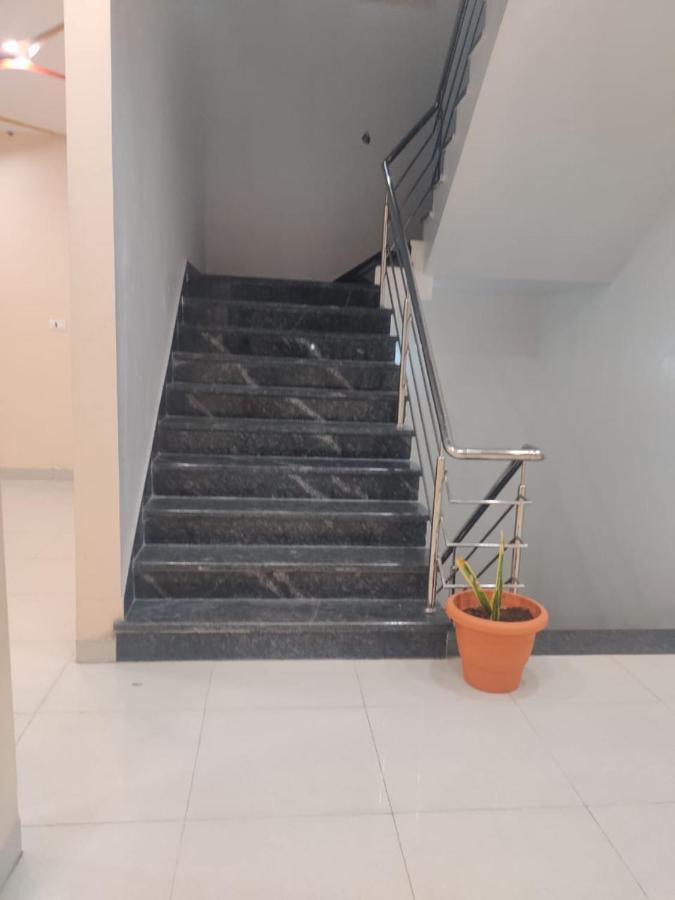Hotel Hariram Tower Wardha Exterior photo