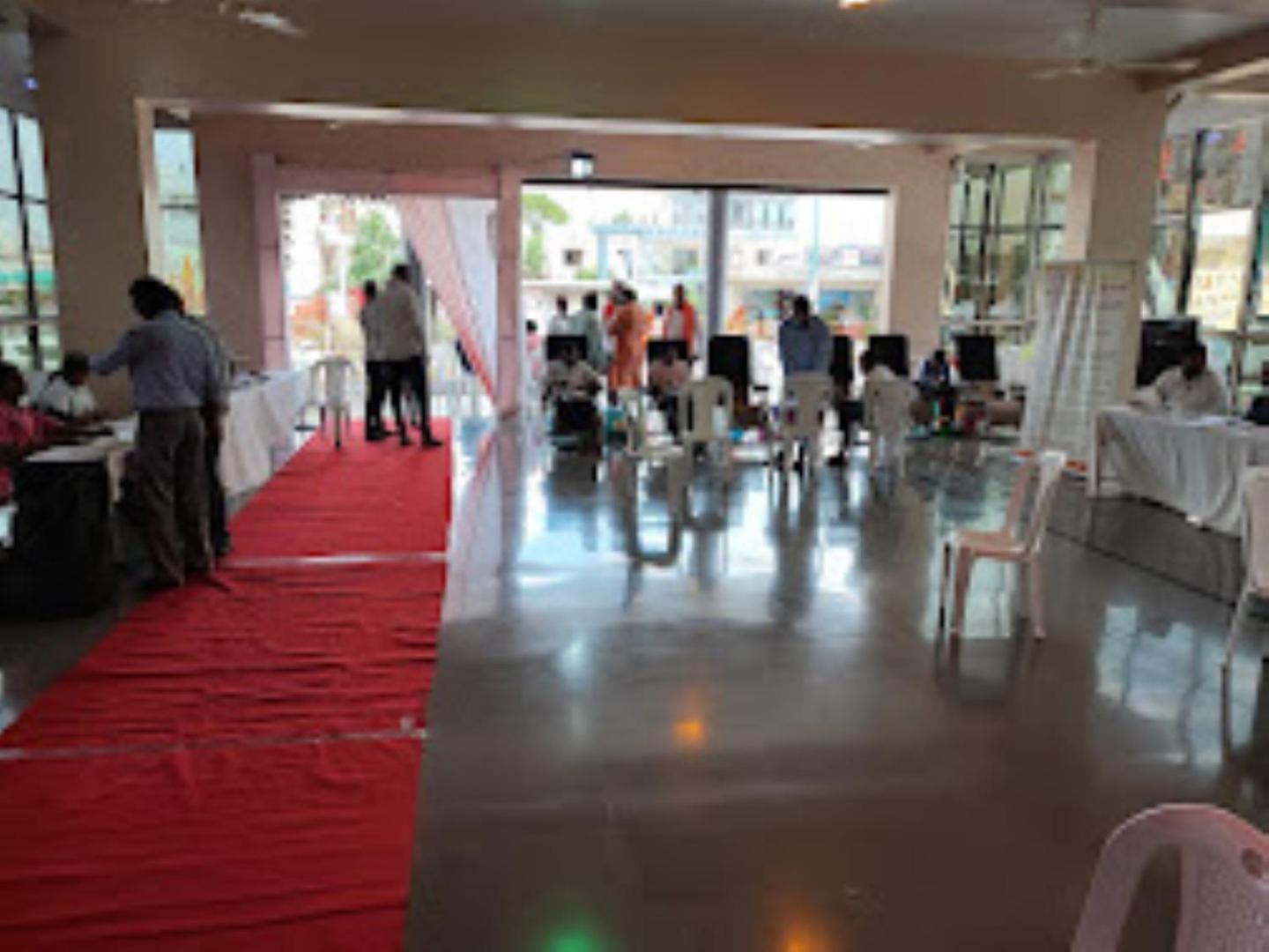 Hotel Hariram Tower Wardha Exterior photo