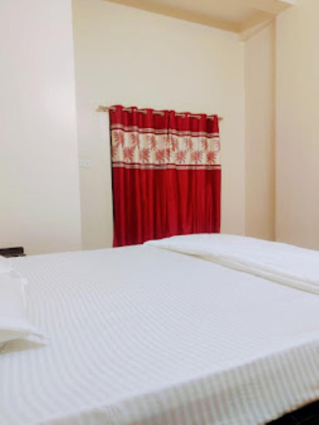 Hotel Hariram Tower Wardha Exterior photo